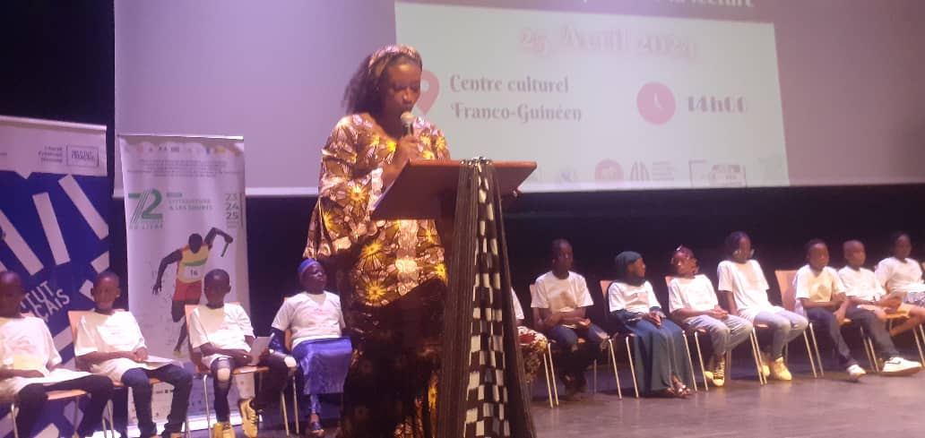 Conakry : Les 72heures du livre clôturées par la finale des petits champions de la lecture du club littéraire