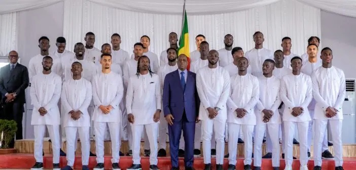 CAN-2023: Macky Sall promet de belles récompenses à l’équipe du Sénégal si elle conserve le titre