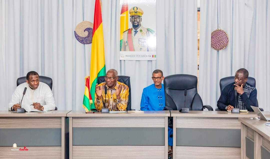 Gestion efficace des finances publiques : le PM Amadou Oury Bah échange avec les acteurs concernés
